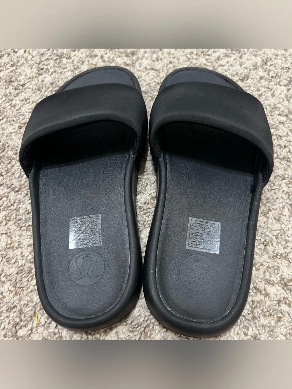 Lululemon Women’s Restfeel Slide Black Size 5
